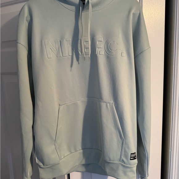 4 Nike FC Sweatshirts Size Medium - Picture 9 of 9